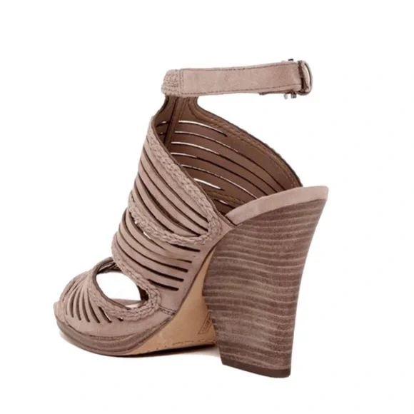 Vince Camuto Janil open toe suede block heel sandal - Picture 2 of 11